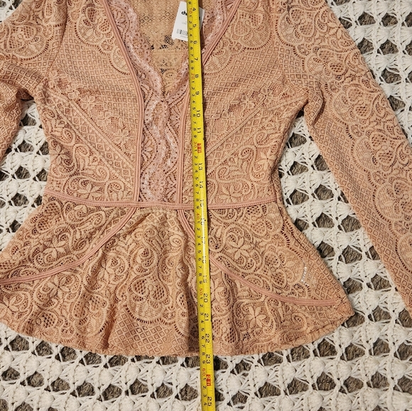 Nwt Charlotte Russe Coquette Lace top - Picture 5 of 10